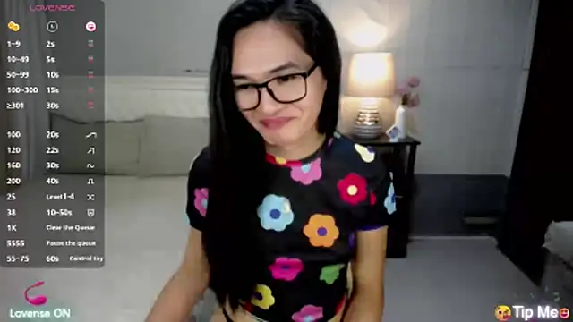 AsianSweetHeartxX webcam
