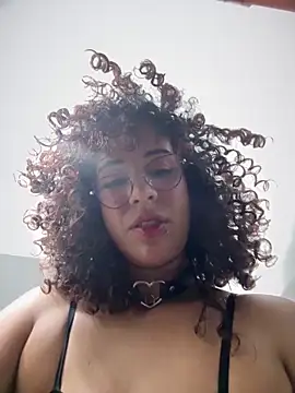 Woo_isDaphne webcam