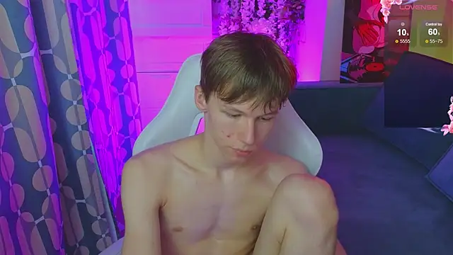 cuMte_boy webcam