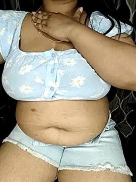 curvy_pooja (Ask my age) - Boobies oli show