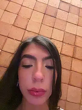 Ninaa_Rosee webcam