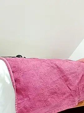 JOHANNA9MOI02 webcam