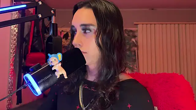 xoFrankie webcam