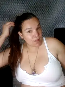 Zuleyka_69 webcam