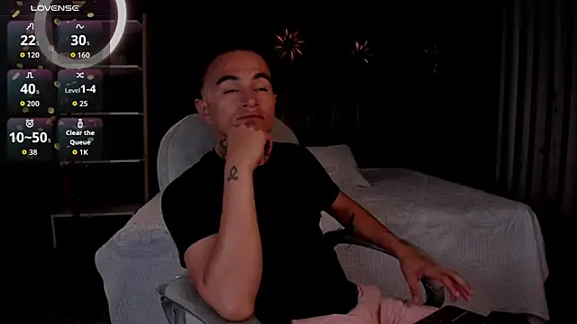 LiamDeep webcam