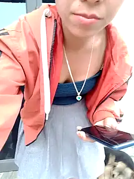 Zara-Lina webcam