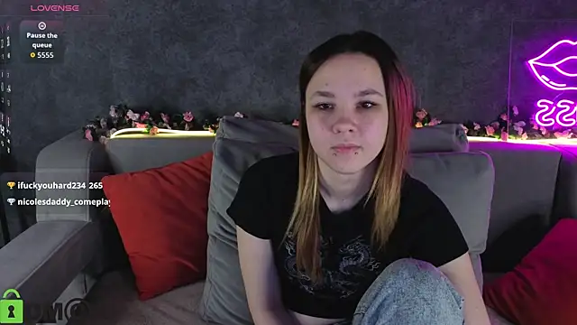 Lori_Bllossom webcam