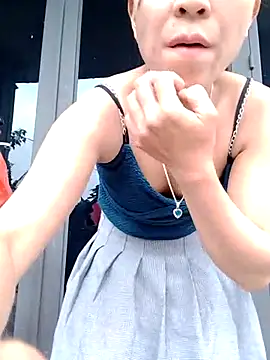 Zara-Lina webcam
