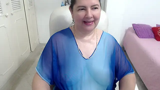 leonela_69 webcam
