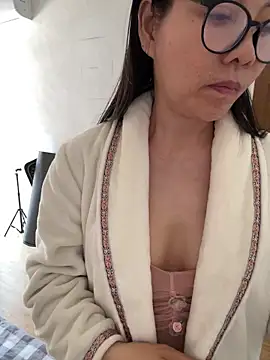 xiiuuff18 webcam