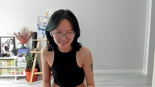 ailey_chao webcam
