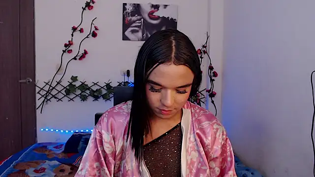 Candyy_doll__ webcam