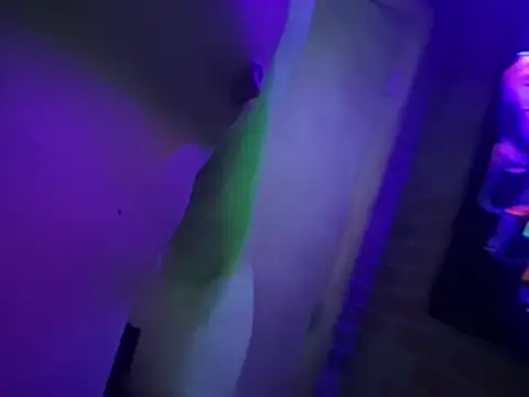 chronic_vibez webcam