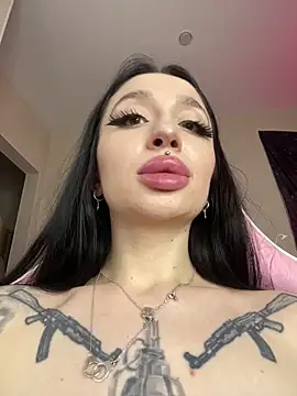Molly__Moon webcam