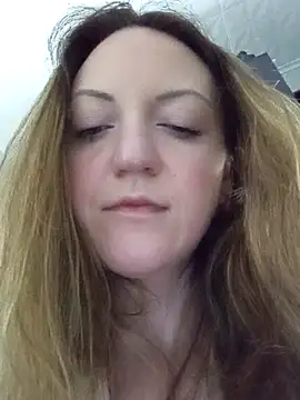 KattyLuuu webcam