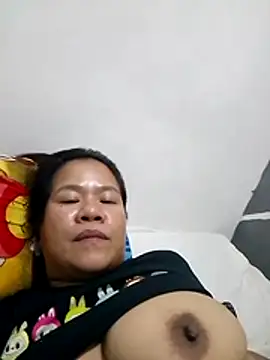 AsianbouncieGIRL webcam