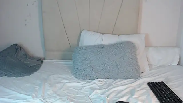 sophia_xxx19 webcam