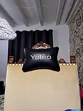 kylie_blck webcam