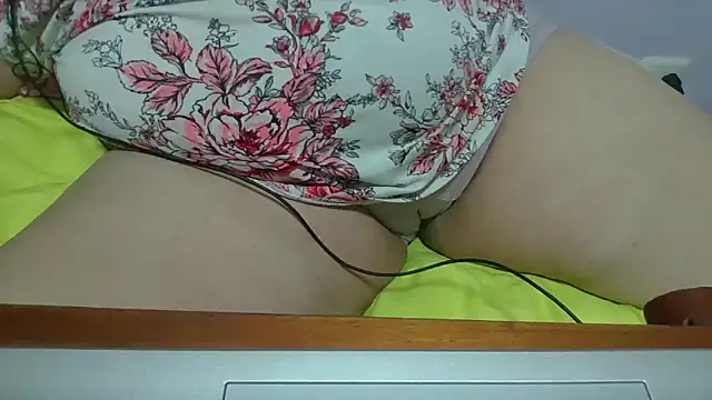 kassandra02 webcam
