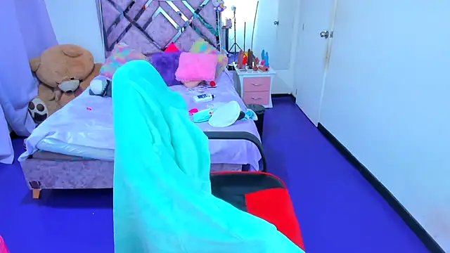 Luna_Analya webcam