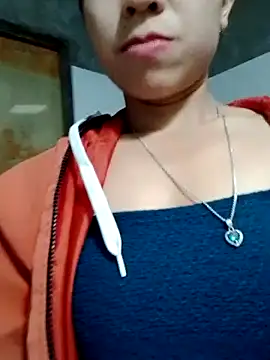 Zara-Lina webcam