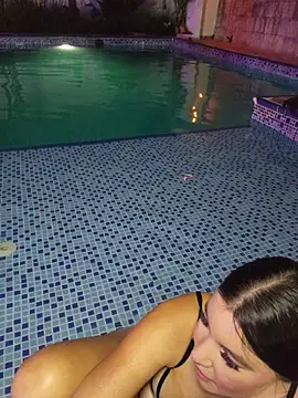 Pretty_Julieta webcam