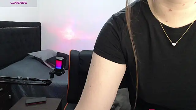 xxbbtaa (F young) - Cream ass+ Naked+ Spanks asss