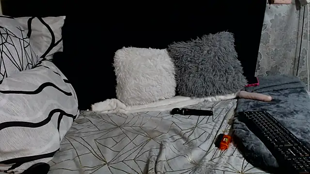 CyanBitch webcam