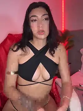 _Aura- webcam