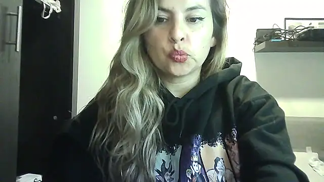 Valery__Rouse_ webcam