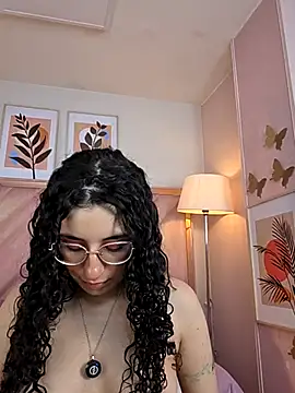 DemiJones_ webcam