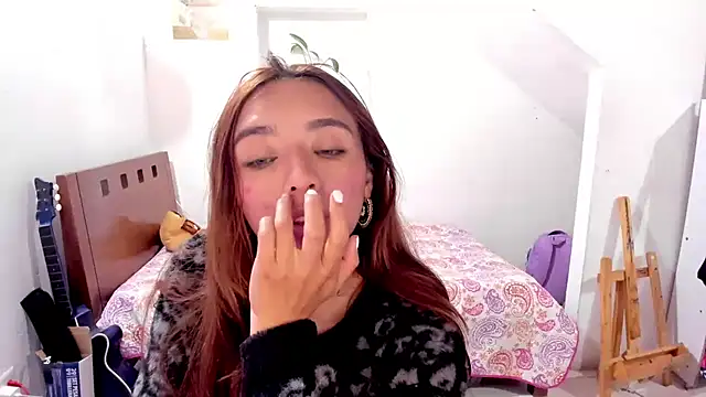 megan_doll2123 webcam