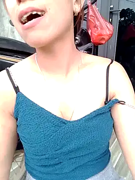 Zara-Lina webcam