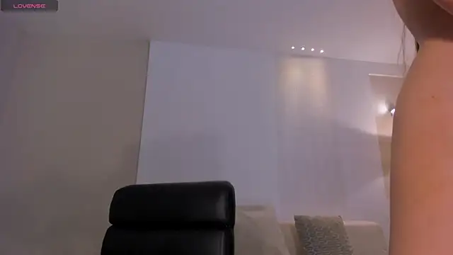 AmyRosse_X webcam