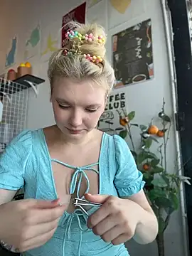 AmmyHot webcam