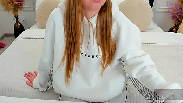 ChloeSug webcam