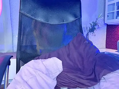 KristinaGriner live sex cam