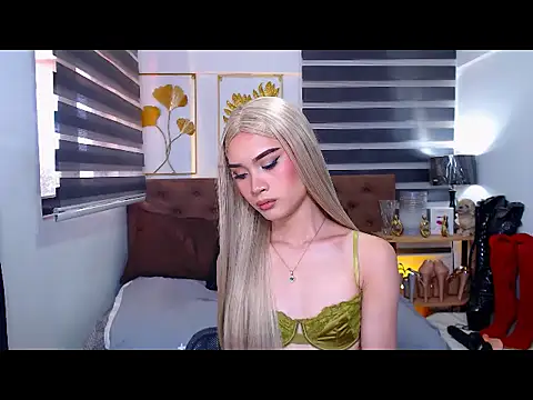 JuicyCockThea webcam