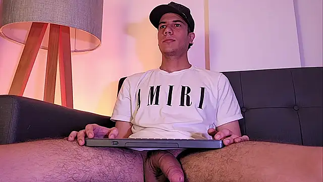 Derek_stud_ webcam