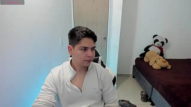 Asta_YunoXXX webcam