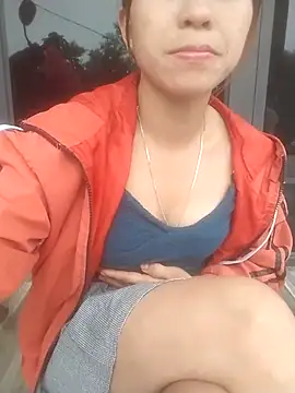 Zara-Lina webcam