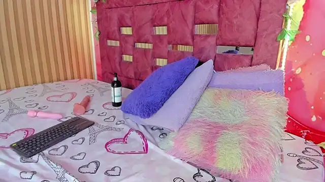 Daisy__rose webcam