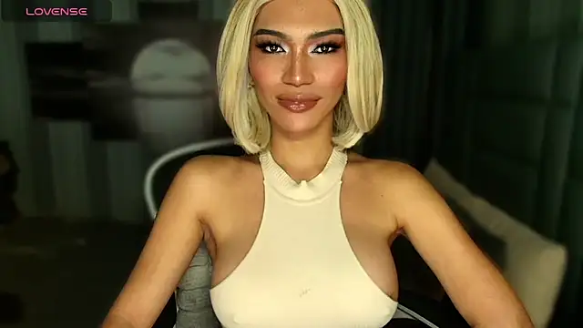 Maria_Manika webcam