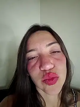 loveuu-bae webcam
