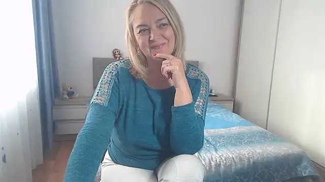 MatureDiana webcam