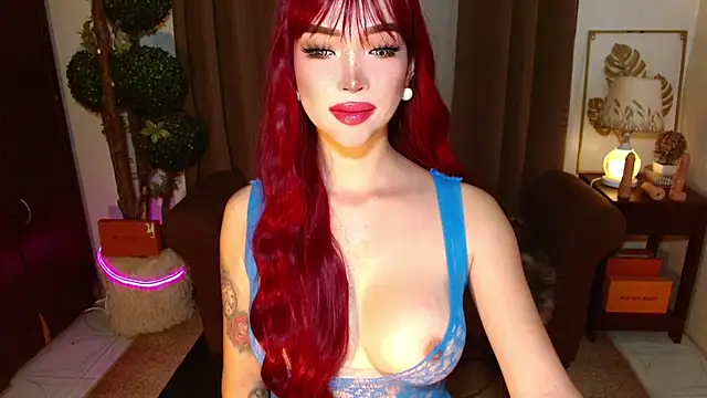 MouthWatering_Ayesha webcam