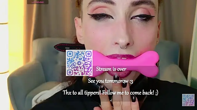 Queen_of_tease webcam