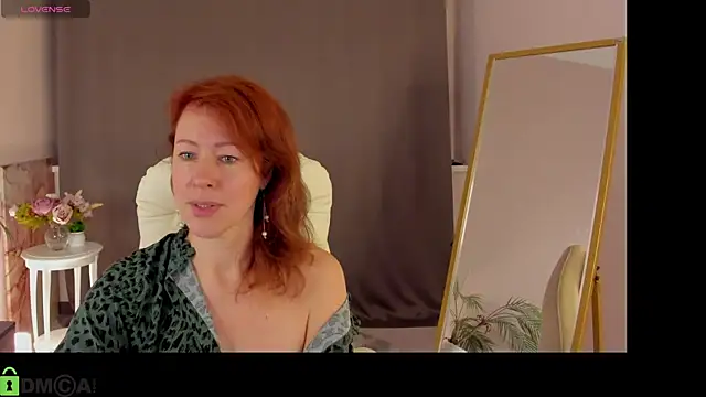 LeticiaRomano webcam
