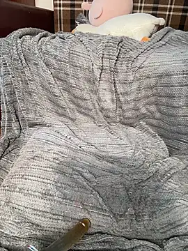 ElliaSquirtGirl webcam