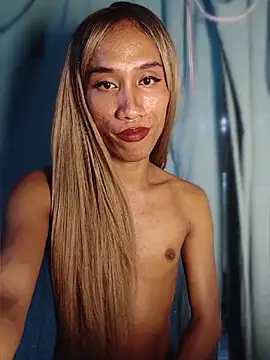 PeachyLuxe webcam
